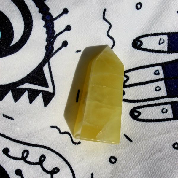 Lemon Calcite Tower
