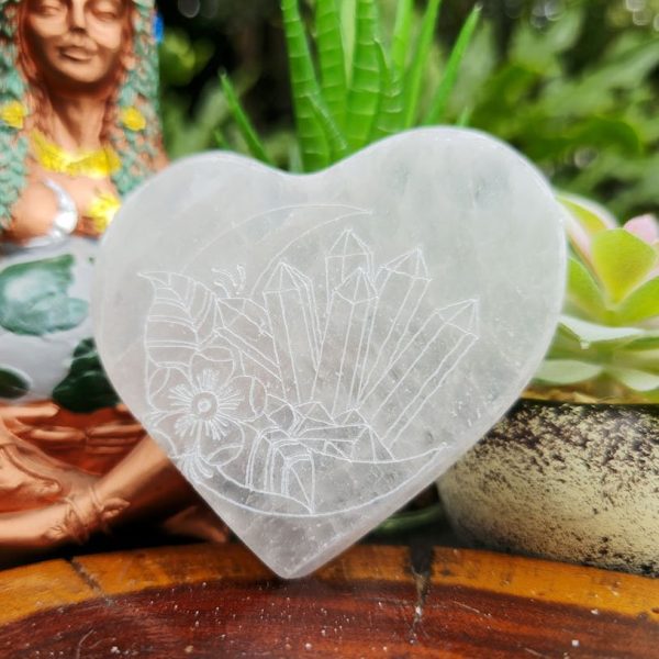 Selenite Heart Charging plate