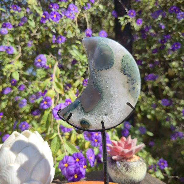 Druzy Agate Moon on Stand